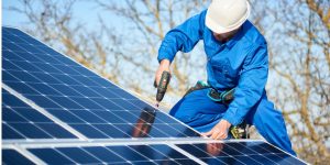 Installation Maintenance Panneaux Solaires Photovoltaïques à Warlaing